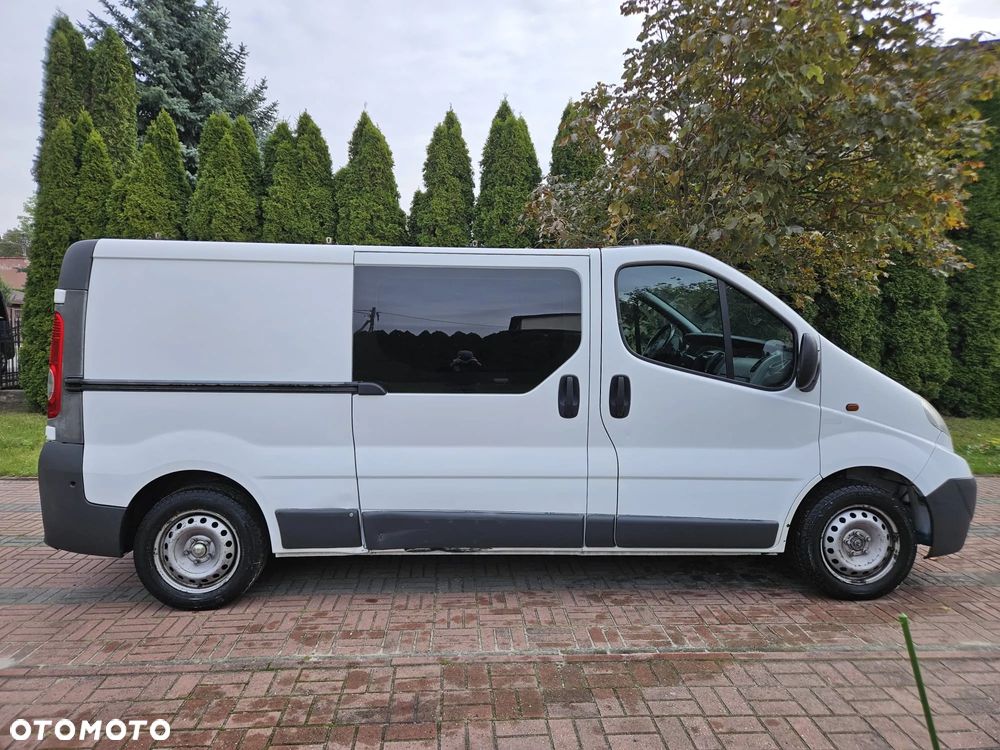 Opel Vivaro L2H1 2.9t - 5