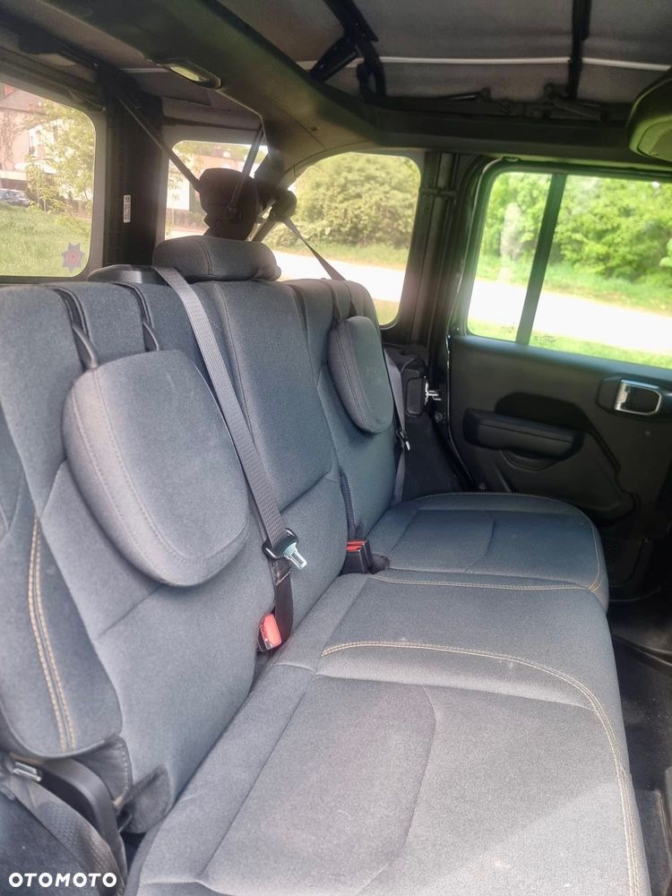 Jeep Wrangler Unlimited 2.0 Turbo PHEV 4xe Sahara - 15