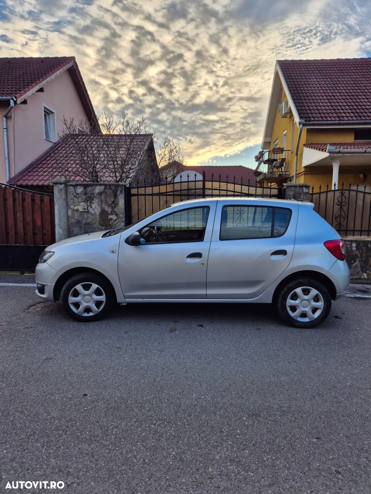Dacia Sandero 1.2 Laureate - 5