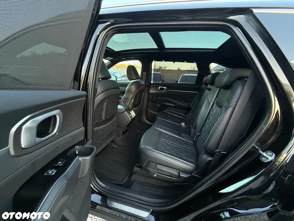 Kia Sorento 1.6T-GDI PHEV AWD OPF Platinum - 26