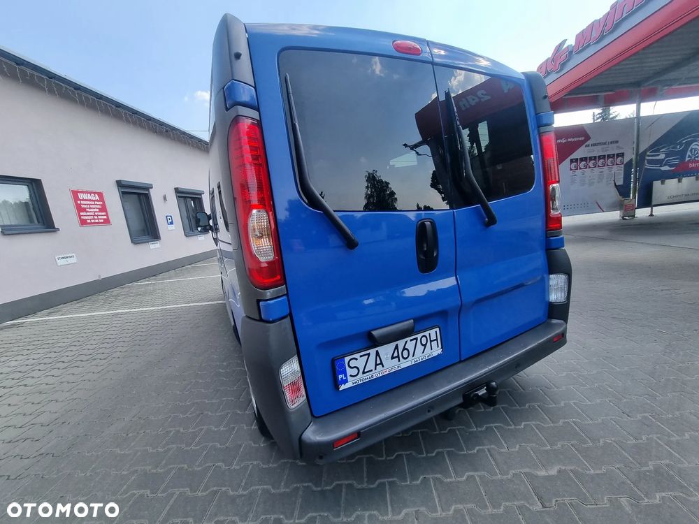 Opel Vivaro - 14