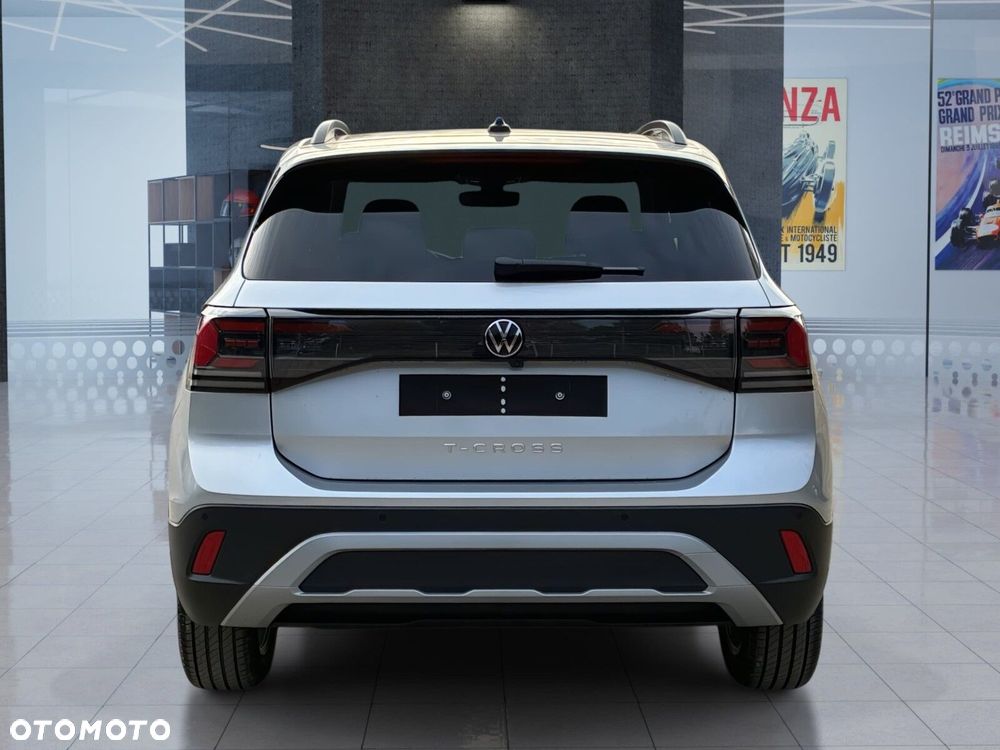 Volkswagen T-Cross - 10
