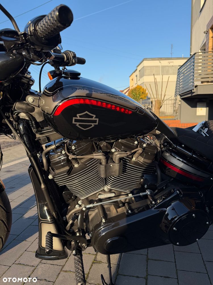 Harley-Davidson Softail Breakout - 8