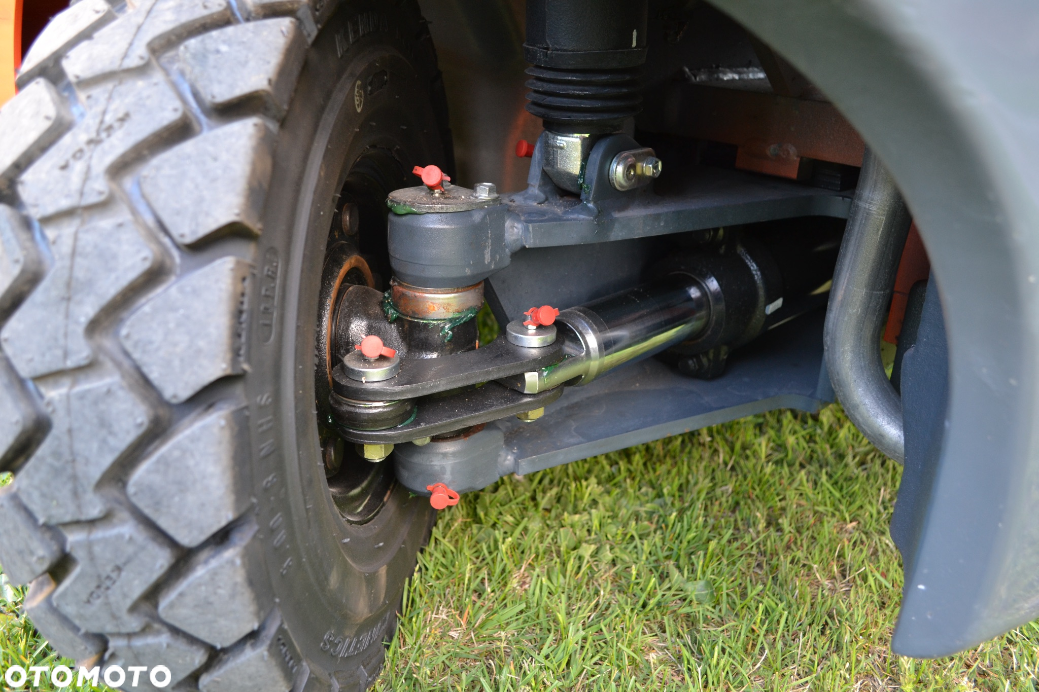 Toyota 8FGF15 ,rok 2017 ,1366 godzin ,kupiony u dealera w Polsce, przesuw boczny, stan idealny , Toyota 35 - 23