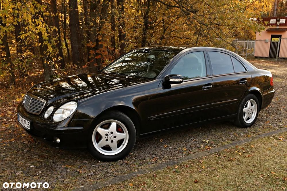 Mercedes-Benz Klasa E 220 T CDI Automatik Avantgarde - 13