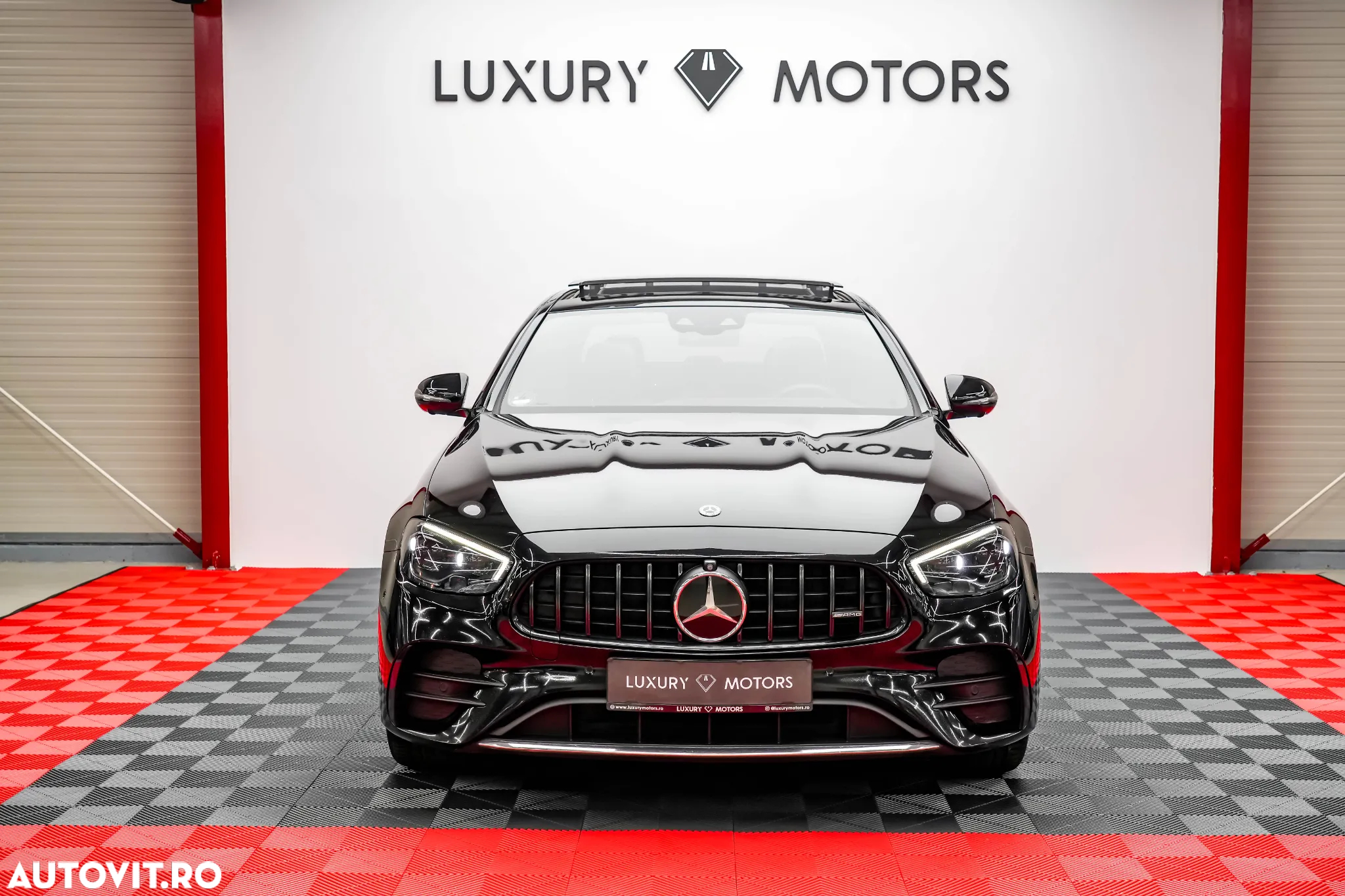 Mercedes-Benz E 300de 4Matic 9G-TRONIC Edition AMG Line - 3