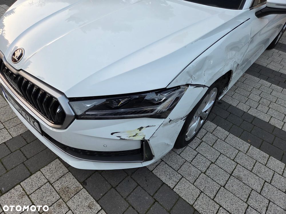 Skoda Superb 2.0 TDI SCR 4x4 Drive DSG - 25