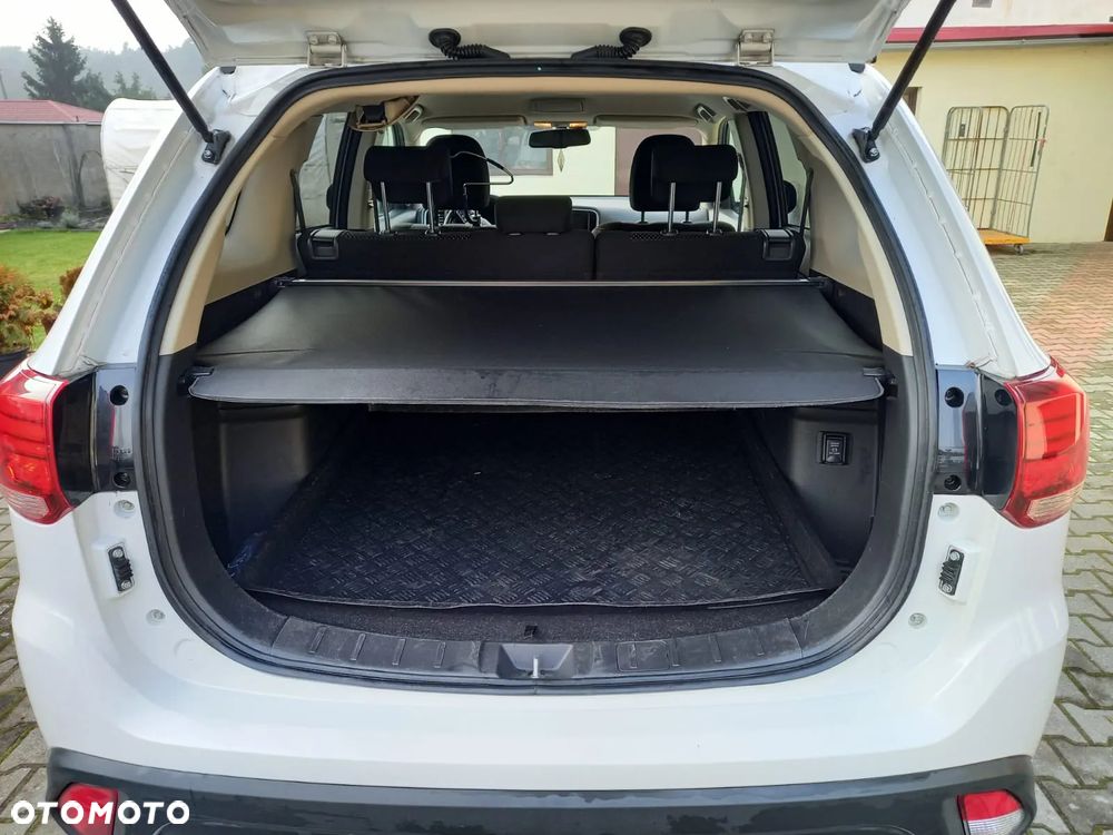 Mitsubishi Outlander 2.0 2WD - 17