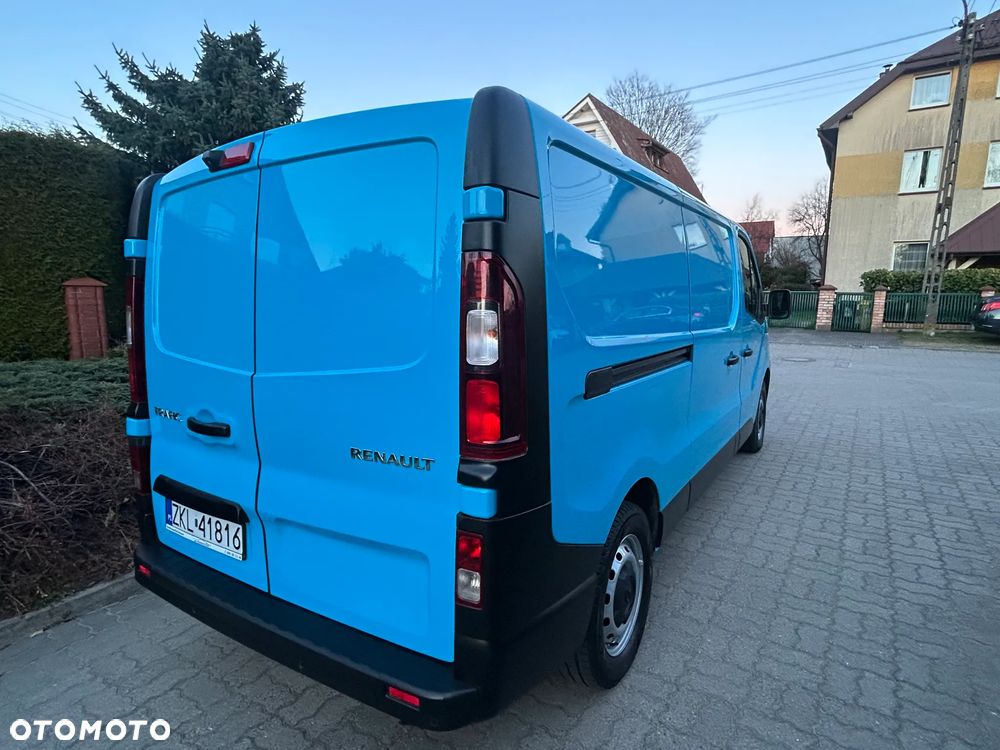 Renault Trafic - 17