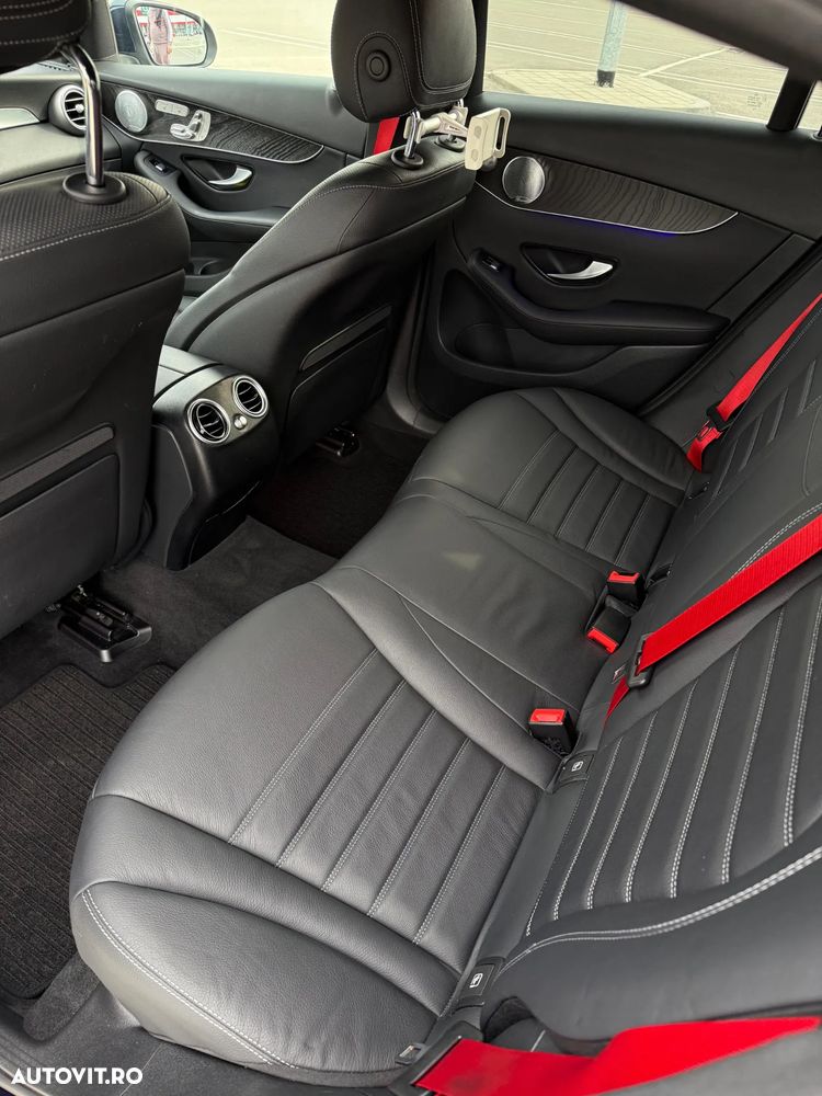 Mercedes-Benz GLC 300 d 4MATIC - 17