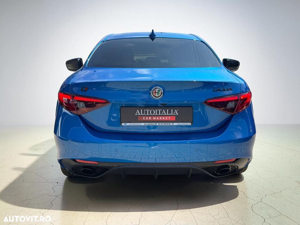 Alfa Romeo Giulia - 3
