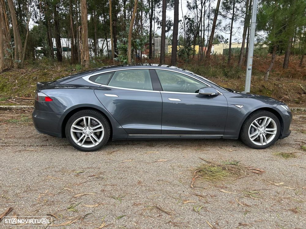 Tesla Model S Standard - 7