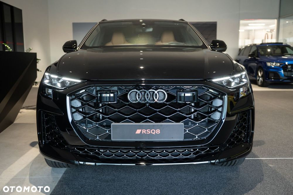 Audi RS Q8 - 2