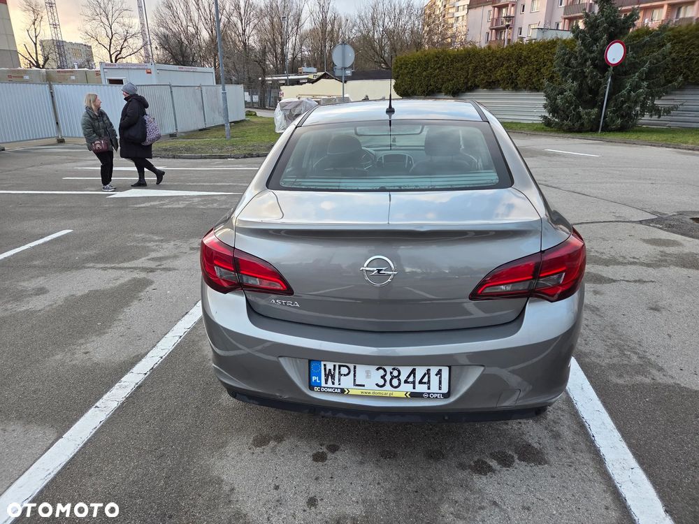 Opel Astra - 8