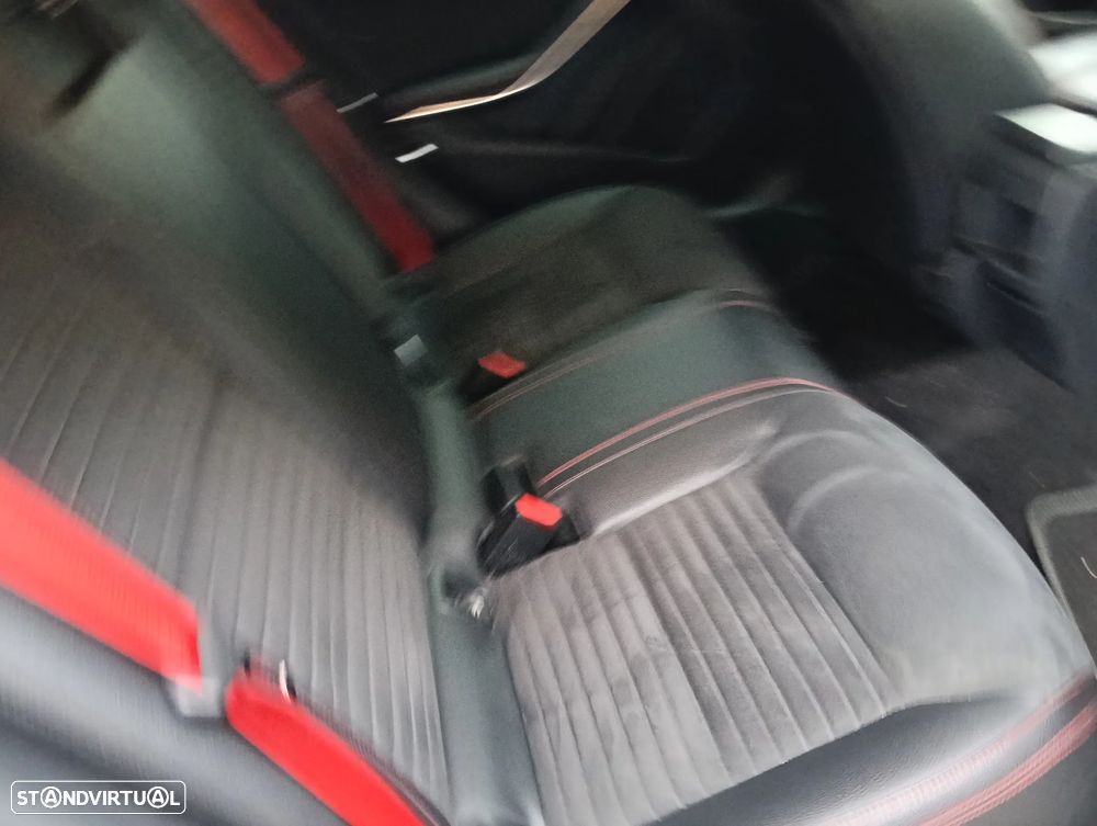 Mercedes-Benz CLA 45 AMG 4Matic Speedshift DCT 7G Night Edition - 8