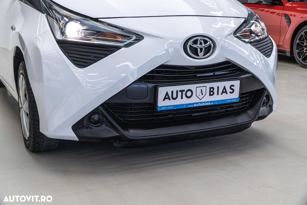 Toyota Aygo 1.0 VVY-I 5 usi X-style - 37