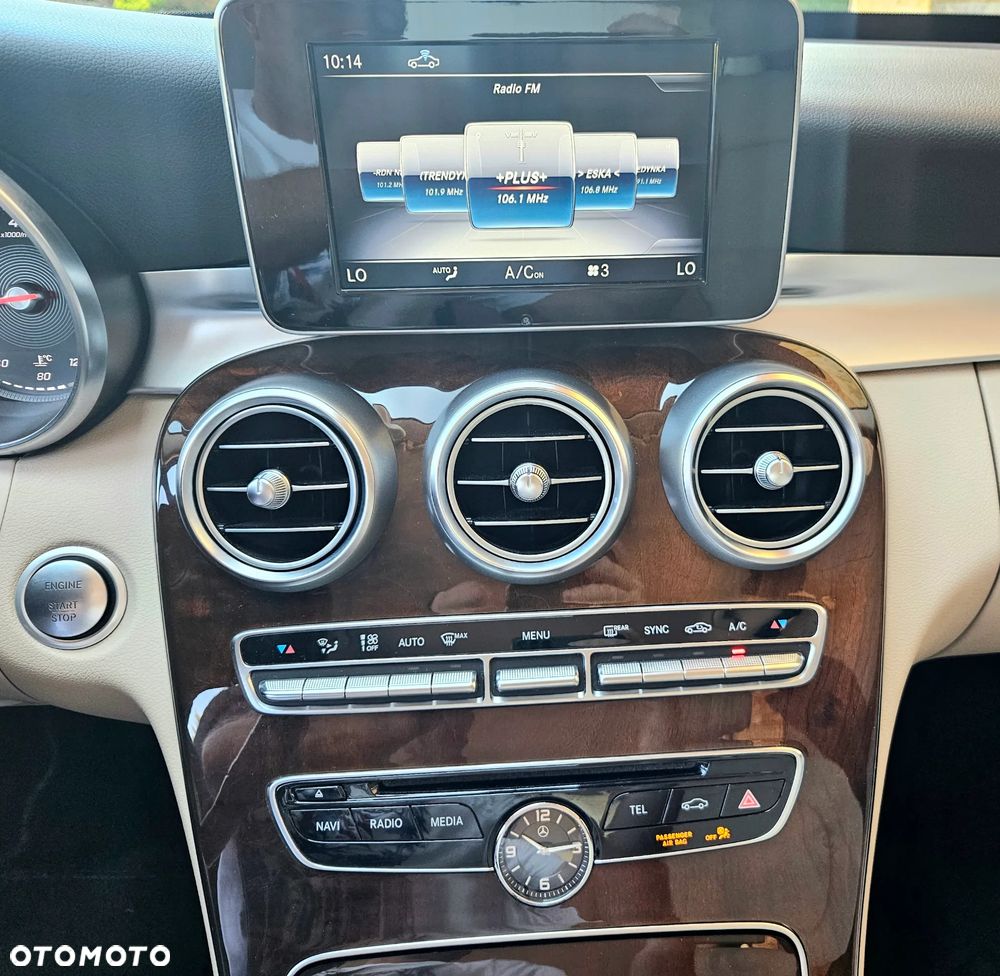 Mercedes-Benz Klasa C 200 4-Matic 9G-TRONIC - 30