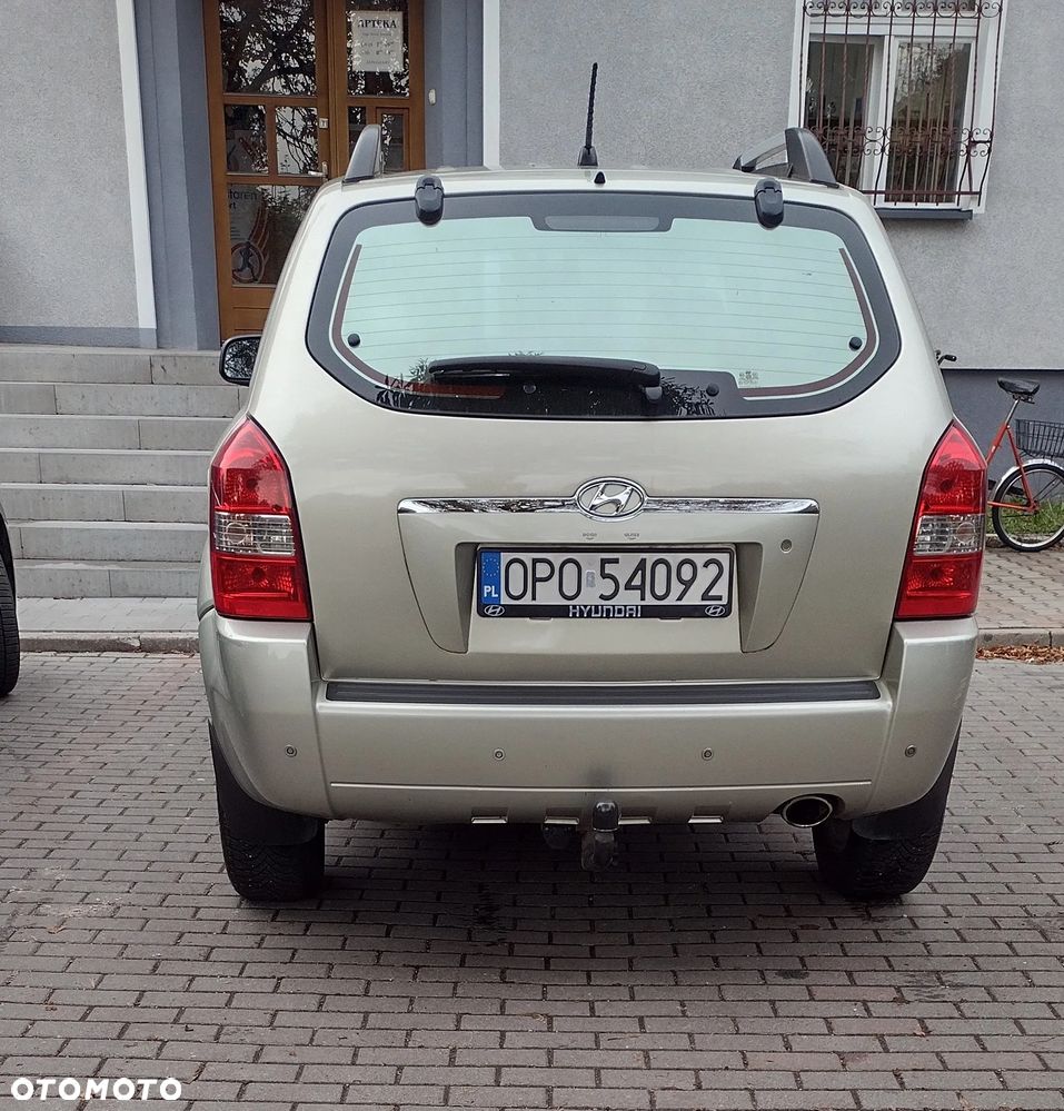 Hyundai Tucson 2.0 2WD GLS - 11
