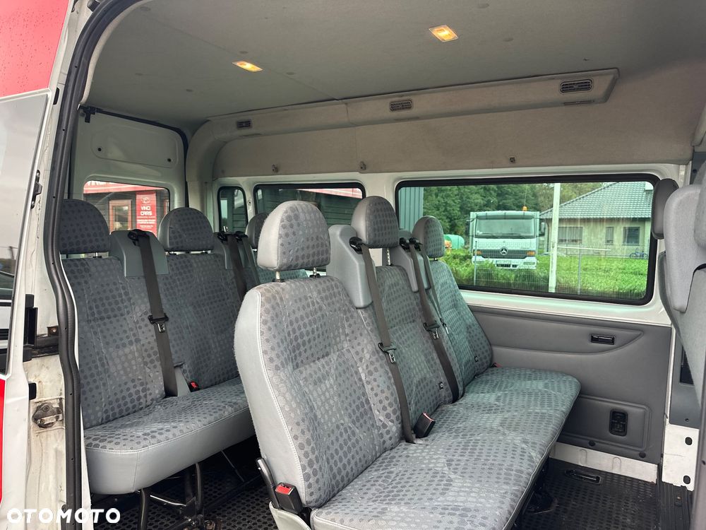 Ford Transit 300 K TDCi Pkw Basis - 13