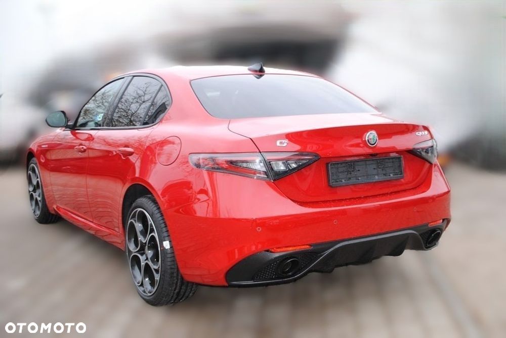 Alfa Romeo Giulia 2.0 Turbo Veloce Q4 - 5