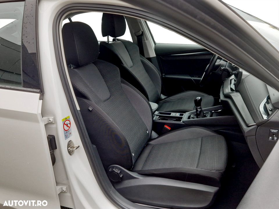 Skoda Octavia 2.0 TDI Ambition - 14