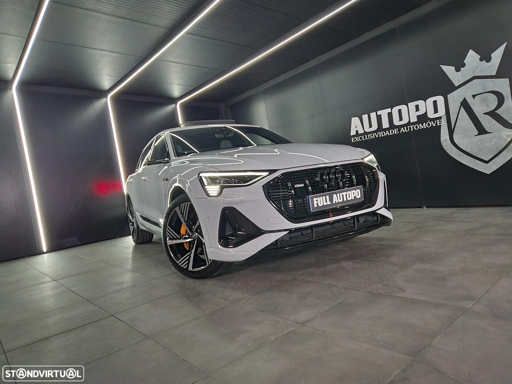 Audi e-tron 55 quattro S line - 8
