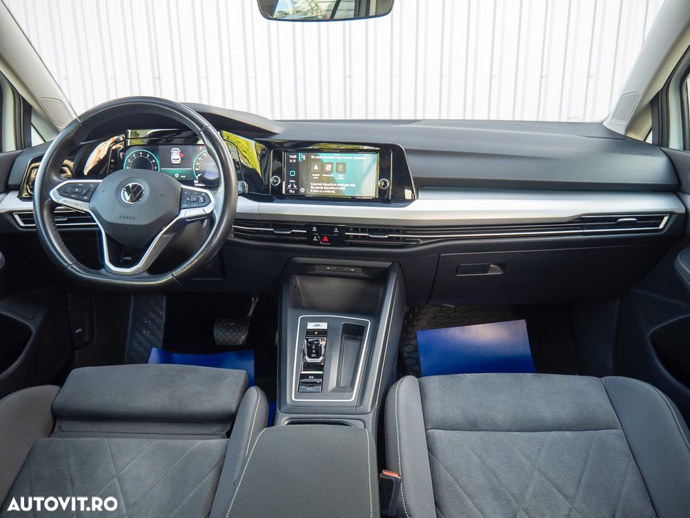 Volkswagen Golf 1.5 eTSI ACT DSG MHEV Style - 26