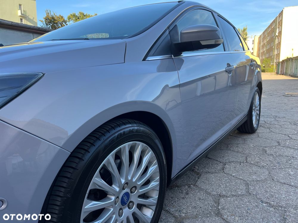 Ford Focus - 21