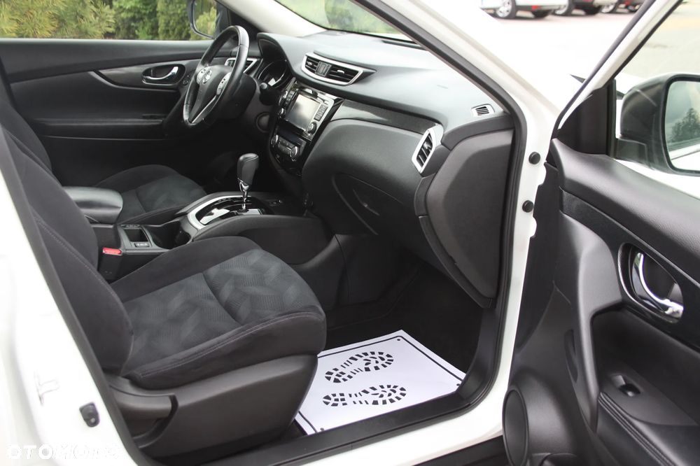 Nissan X-Trail 1.6 DCi Tekna Xtronic 2WD - 8