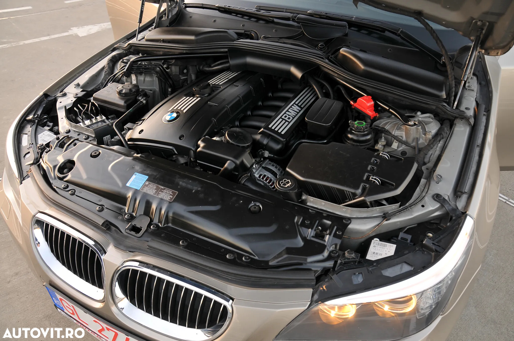 BMW Seria 5 523i Aut. - 14
