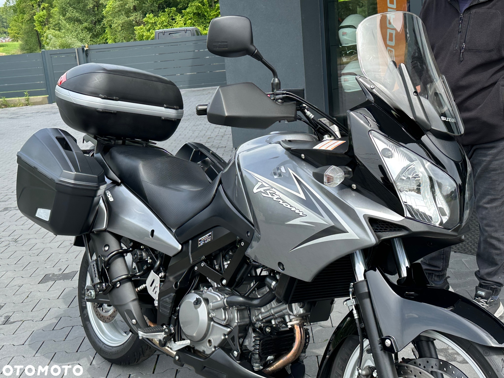 Suzuki V-STROM - 22