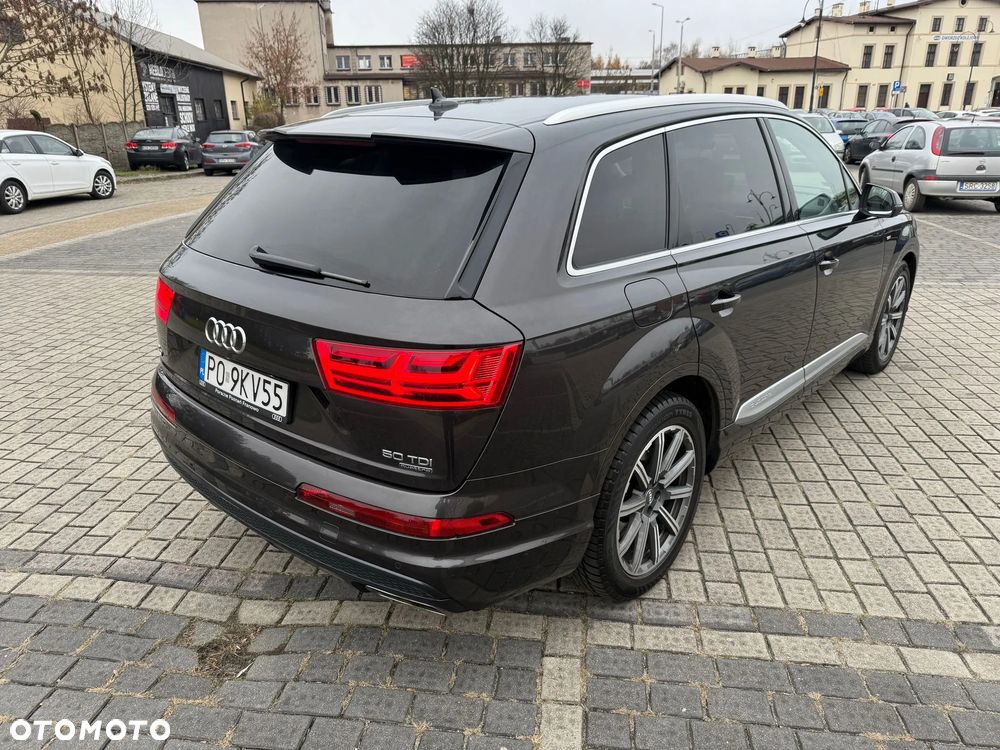 Audi Q7 50 TDI mHEV Quattro S Line Tiptr - 5