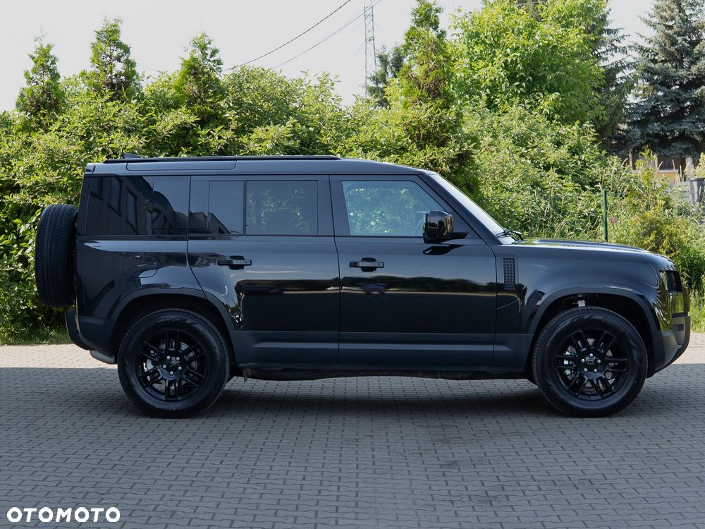 Land Rover Defender - 6