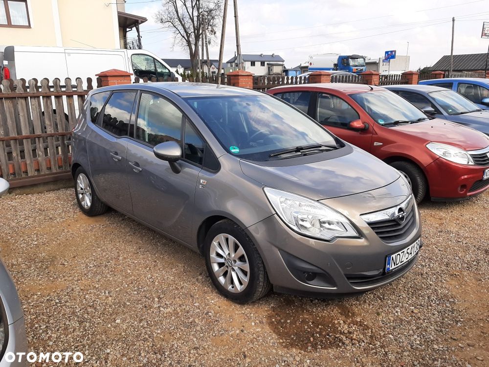 Opel Meriva - 1