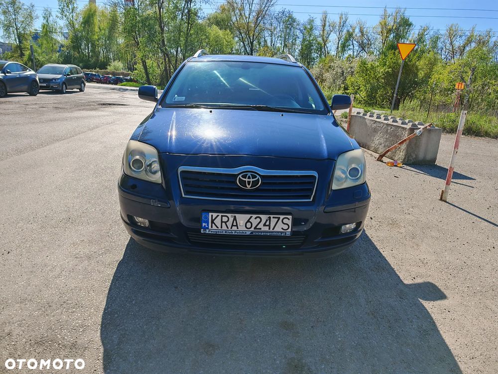 Toyota Avensis 2.0 D-4D Sol - 12