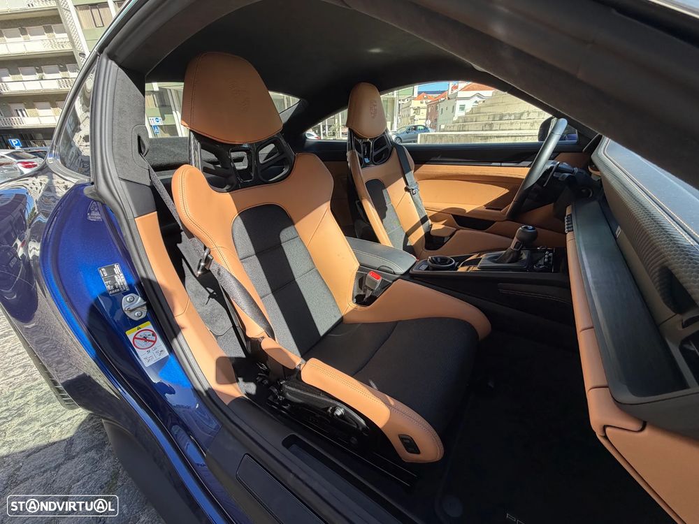 Porsche 911 2024 photo 4