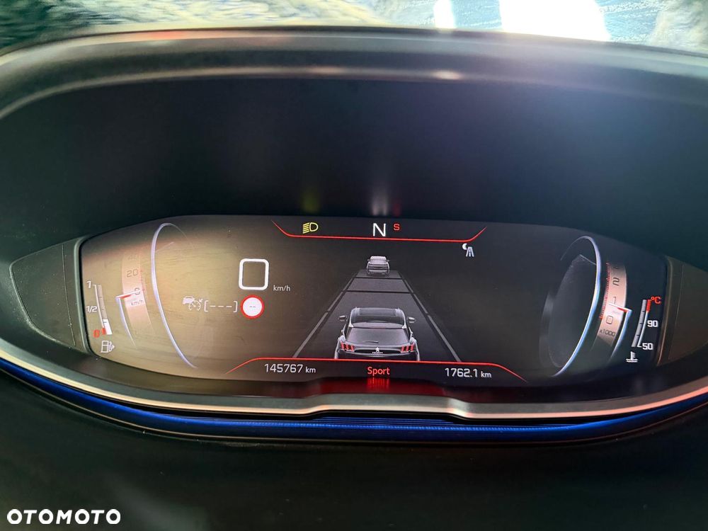 Peugeot 5008 2.0 BlueHDi GT S&S EAT8 - 28