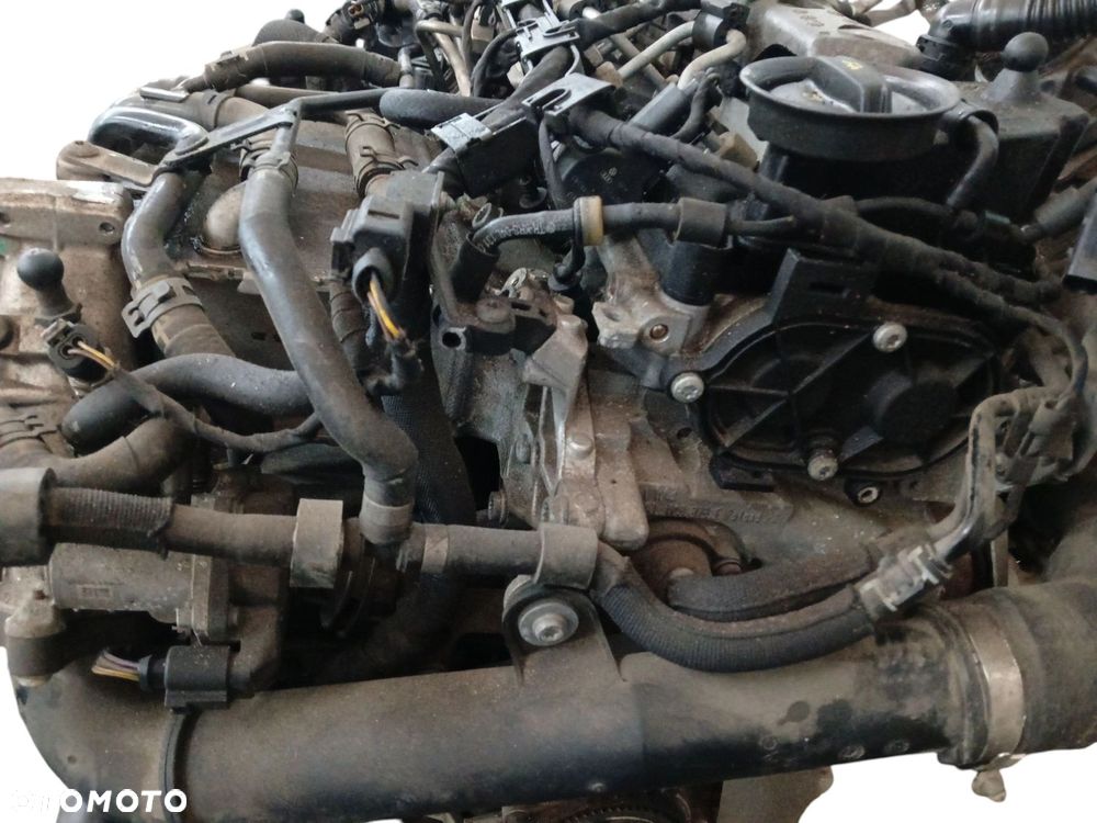 SILNIK KOMPLETNY VOLKSWAGEN GOLF VII (2012-2016) 1.6 TDI 105KM CLHA - 2
