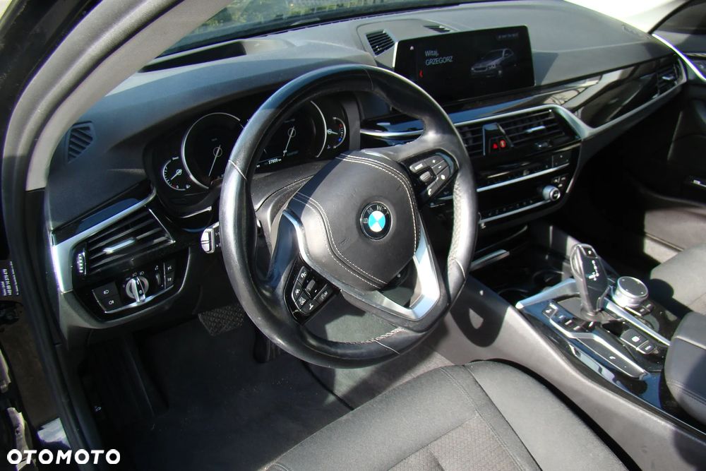 BMW Seria 5 - 10
