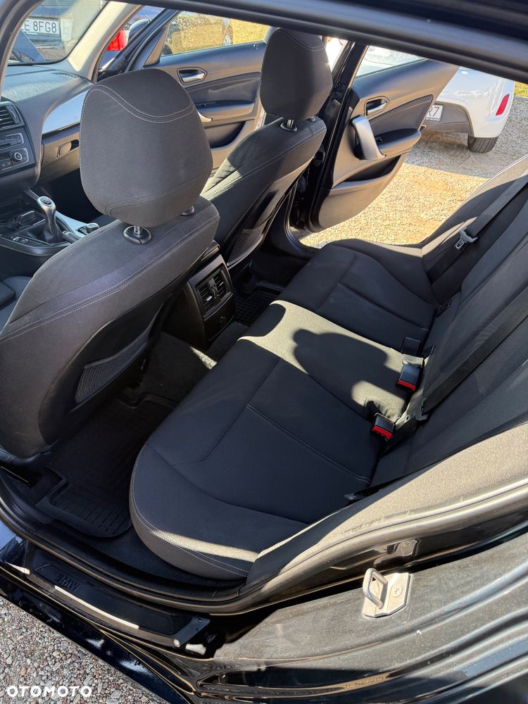 BMW Seria 1 120d Sport Line - 15