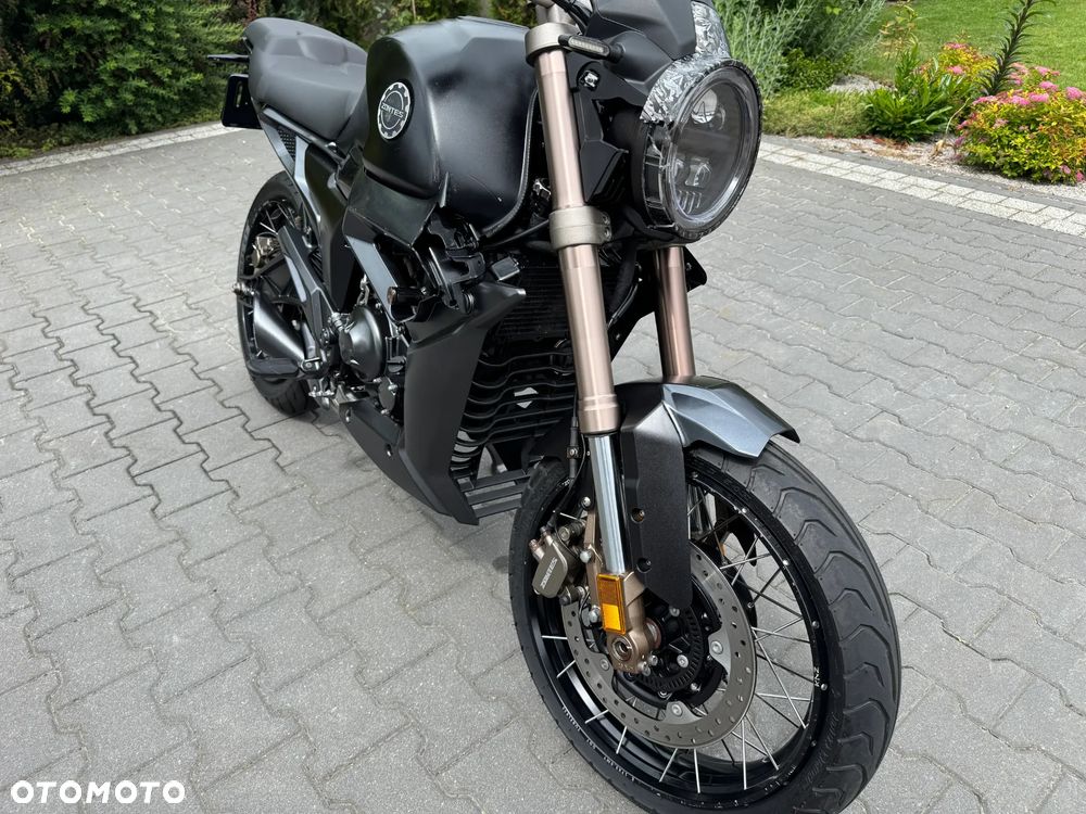 Zontes 125 G1 Spoke - 12