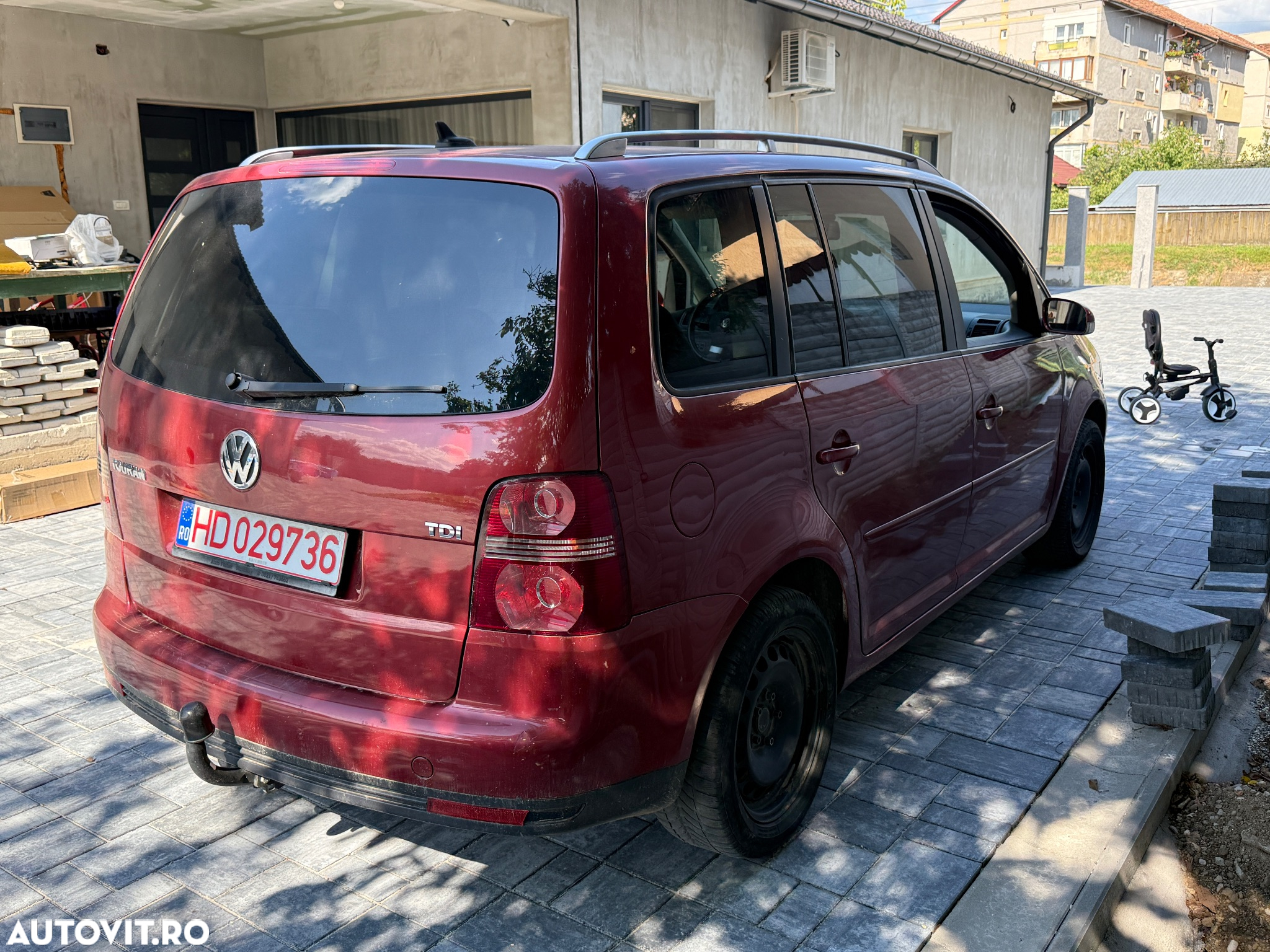 Volkswagen Touran 1.9 TDI United - 3