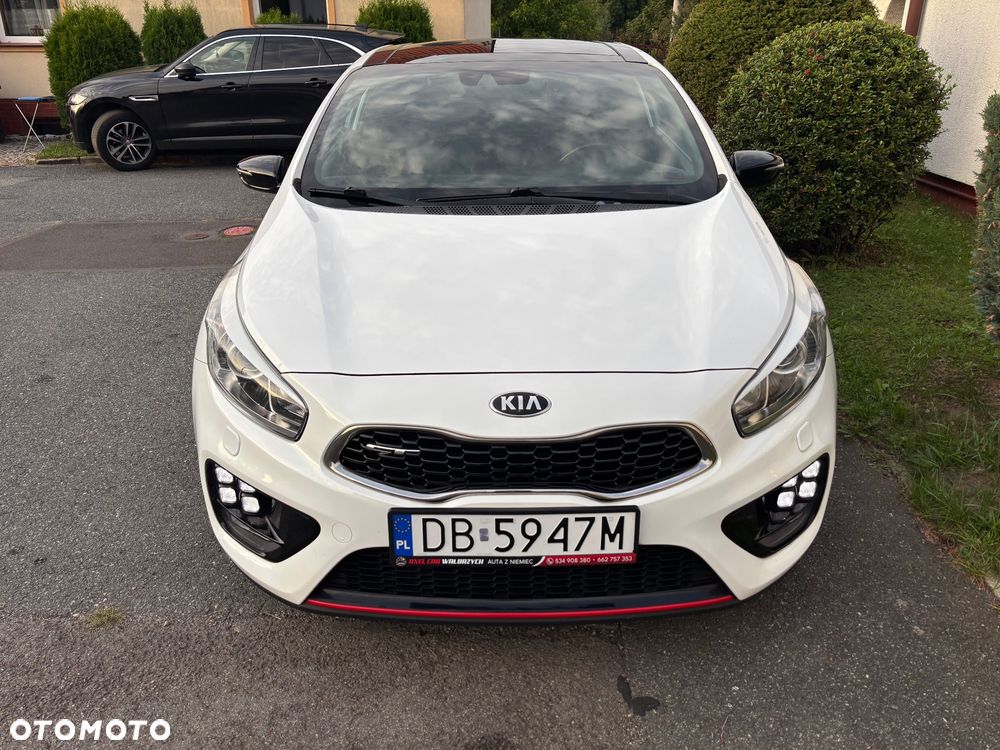 Kia Ceed 1.6 T-GDI GT-Challenge - 11