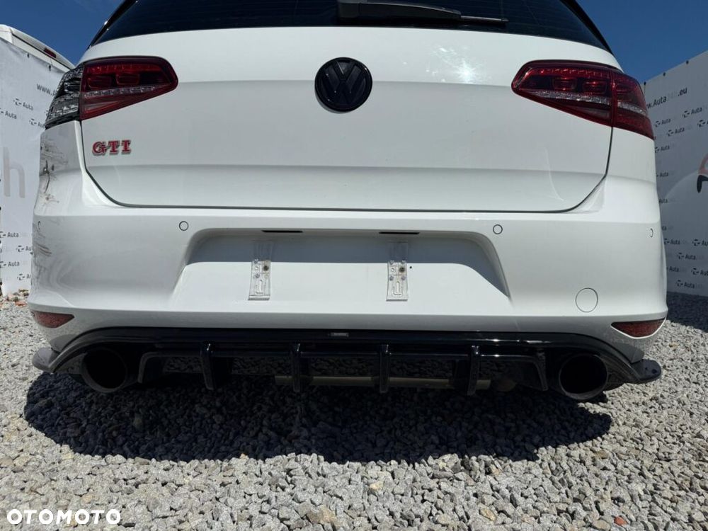 Volkswagen Golf GTI Performance BlueMotion Technology - 21