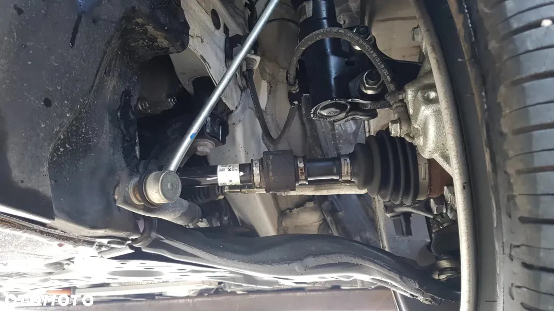 Toyota Corolla 1.8 Hybrid Comfort - 18