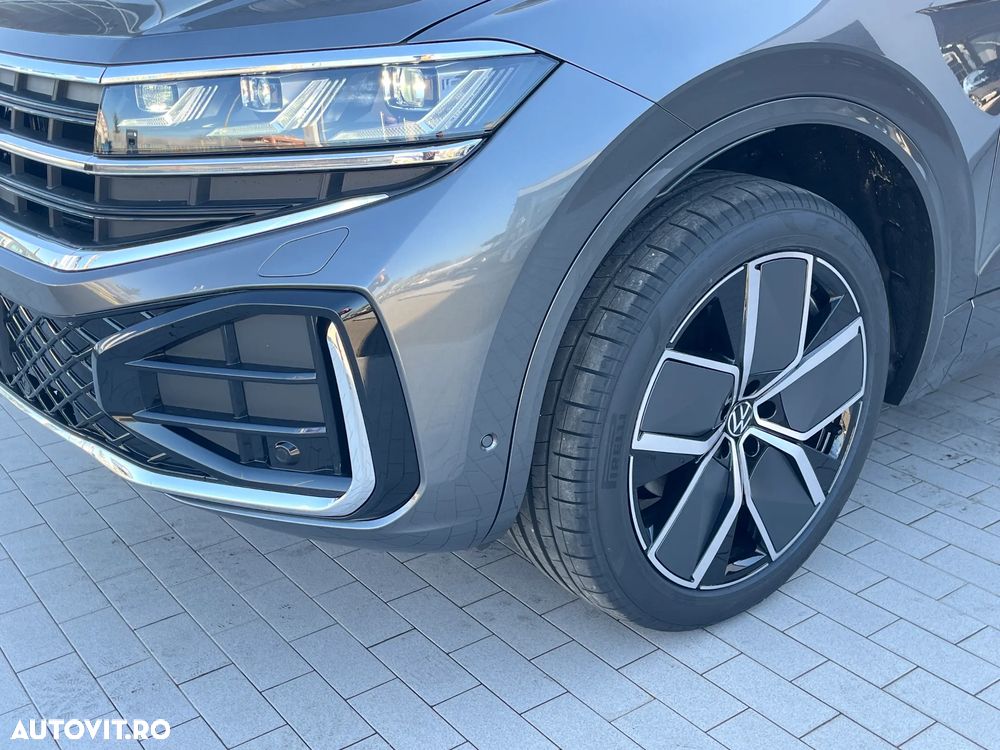 Volkswagen Touareg V6 TDI 4MOTION R-Line - 3