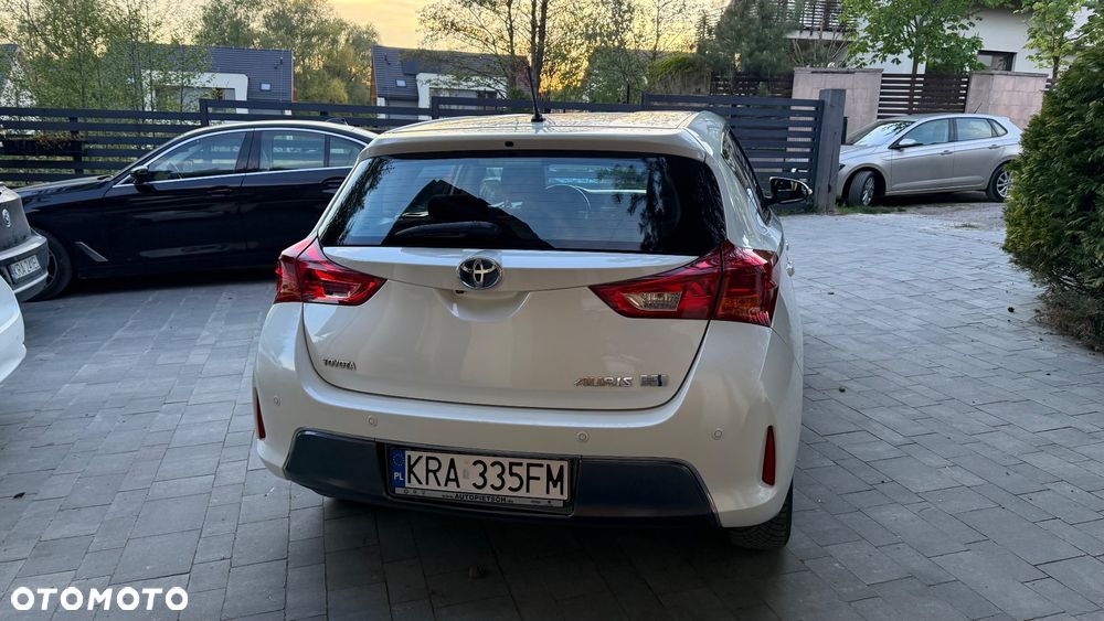 Toyota Auris 1.8 HSD Prestige - 15