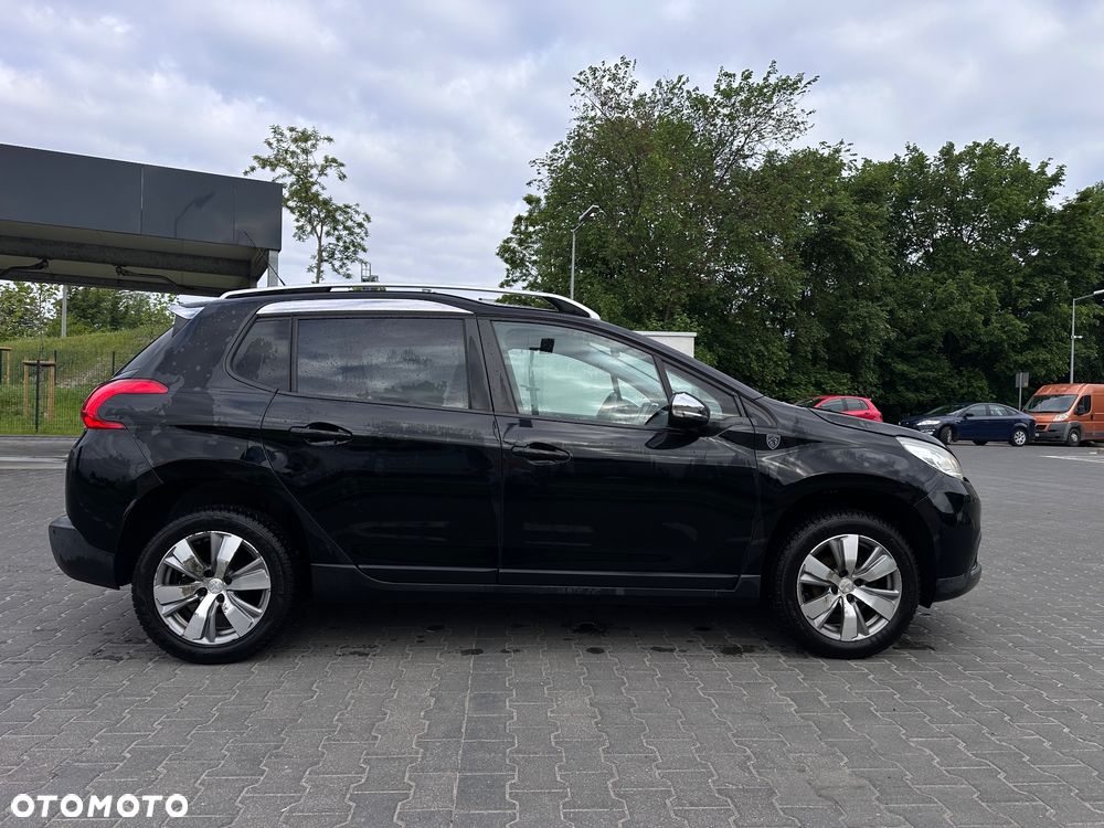 Peugeot 2008 PureTech 82 Style - 24