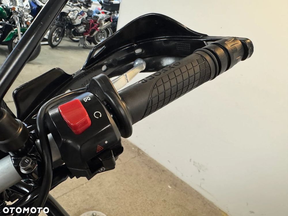 Royal Enfield Himalayan - 30