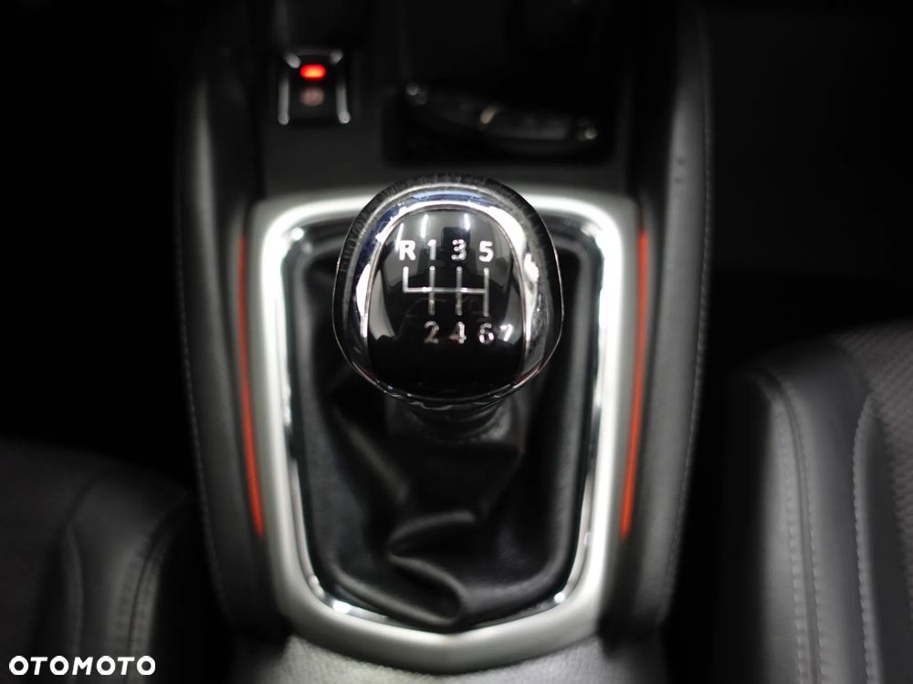 Nissan Qashqai 1.6 dCi DPF Start/Stop tekna - 33
